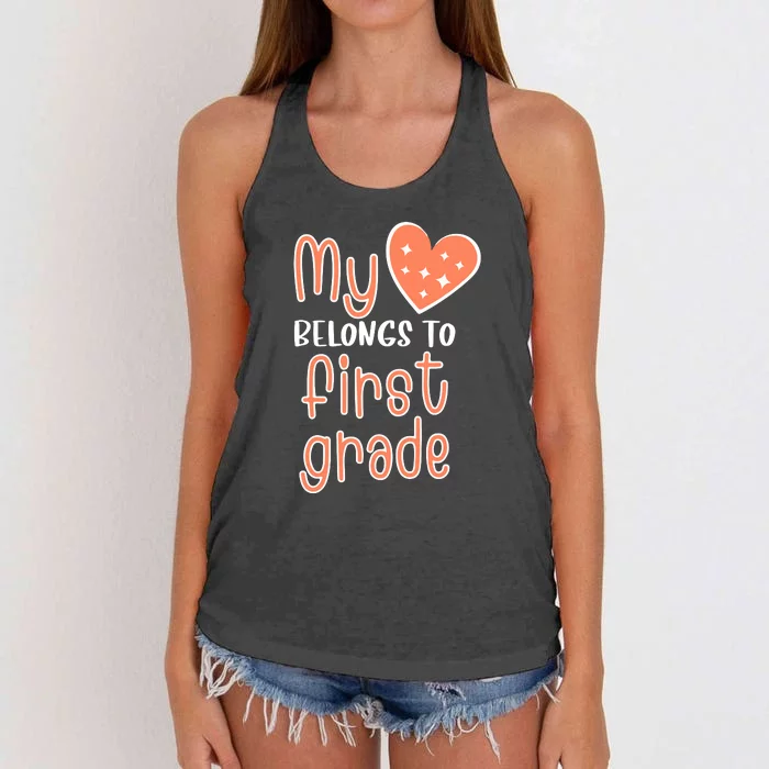 1st Grade My Belongs To First Grade Teacher Back To School Teacher Gift Women's Knotted Racerback Tank