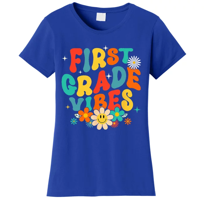 1st Grade Vibes Back To School Retro First Grade Teachers Women's T-Shirt