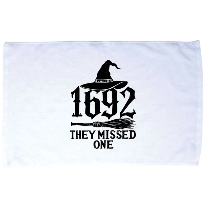 1692 They Missed One Halloween Feminist Witch Trials Microfiber Hand Towel