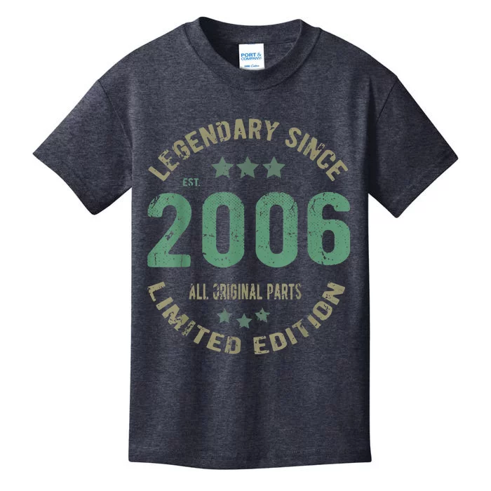 17 Years Old Bday Legend Since 2006 - Vintage 17th Birthday Kids T-Shirt