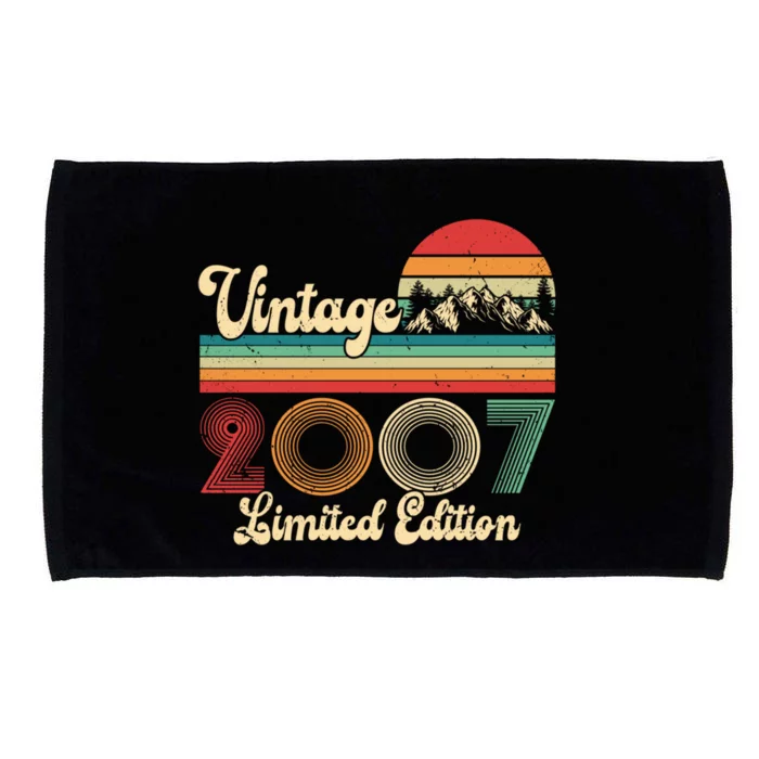 17 Year Old Retro Vintage 2007 Limited Edition 17th Birthday Gift Microfiber Hand Towel