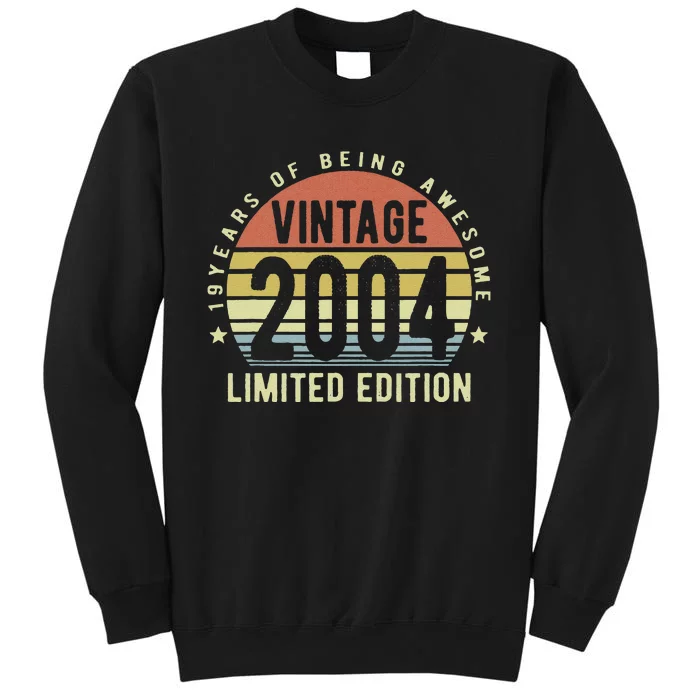 19 Year Old Gifts Vintage 2004 Limited Edition 19th Birthday Sweatshirt