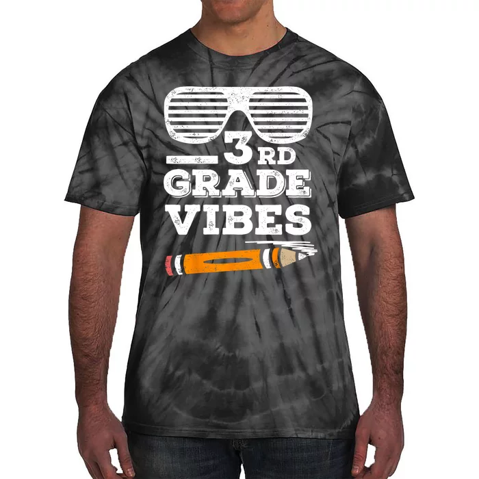 3rd Grade Vibes Funny Third Grade Back To School Tie-Dye T-Shirt