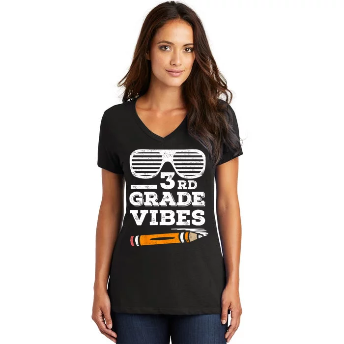 3rd Grade Vibes Funny Third Grade Back To School Women's V-Neck T-Shirt