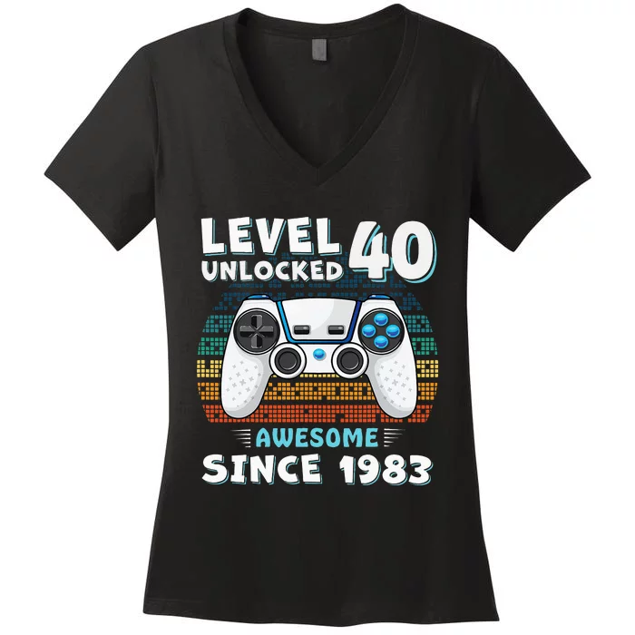 40 Birthday Decorations Gamer Men Video 1983 40th Birthday Women's V-Neck T-Shirt