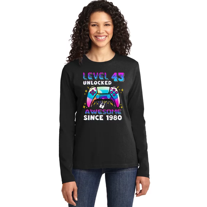 43rd Birthday Gifts Level 43 Unlocked 43 Years Old Gamer Ladies Long Sleeve Shirt