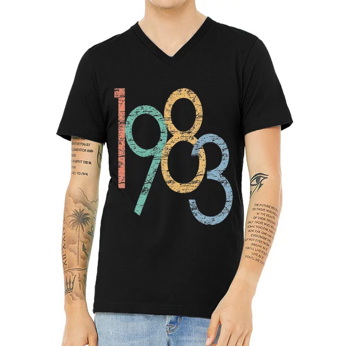 40th Birthday Gift Vintage 1983 V-Neck T-Shirt