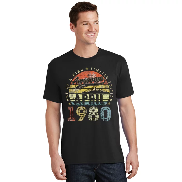 44 Year Old Vintage April 1980 44th Birthday T-Shirt