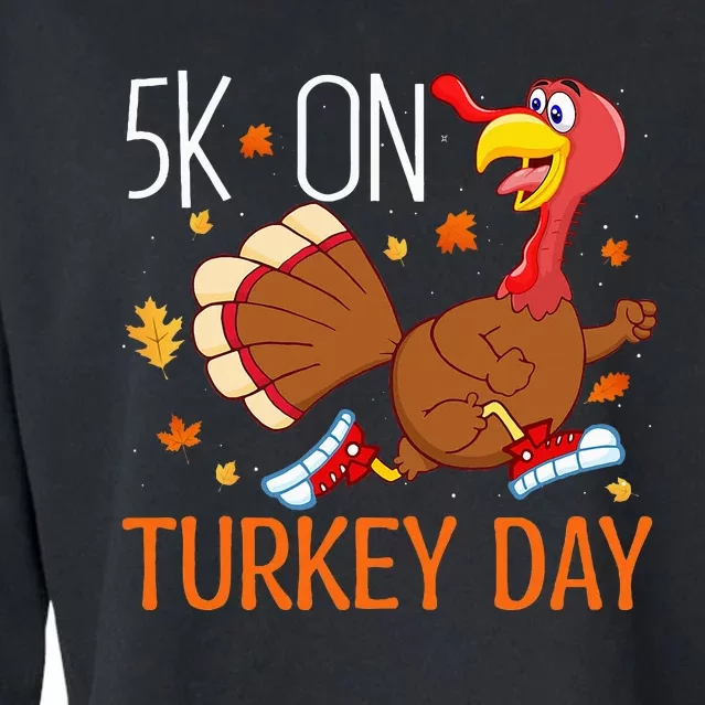 5k On Turkey Day Race Thanksgiving Cropped Pullover Crew