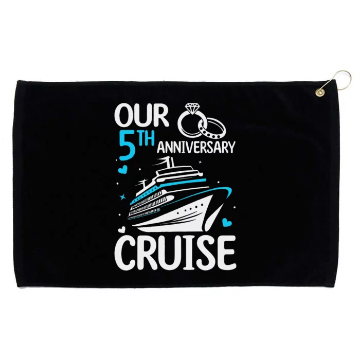 5th Wedding Anniversary Cruise Celebration Grommeted Golf Towel