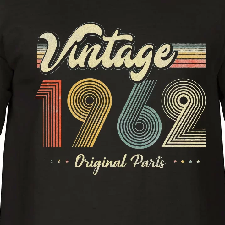 61 Years Old Vintage 1962 Limited Edition 60th Birthday Comfort Colors T-Shirt