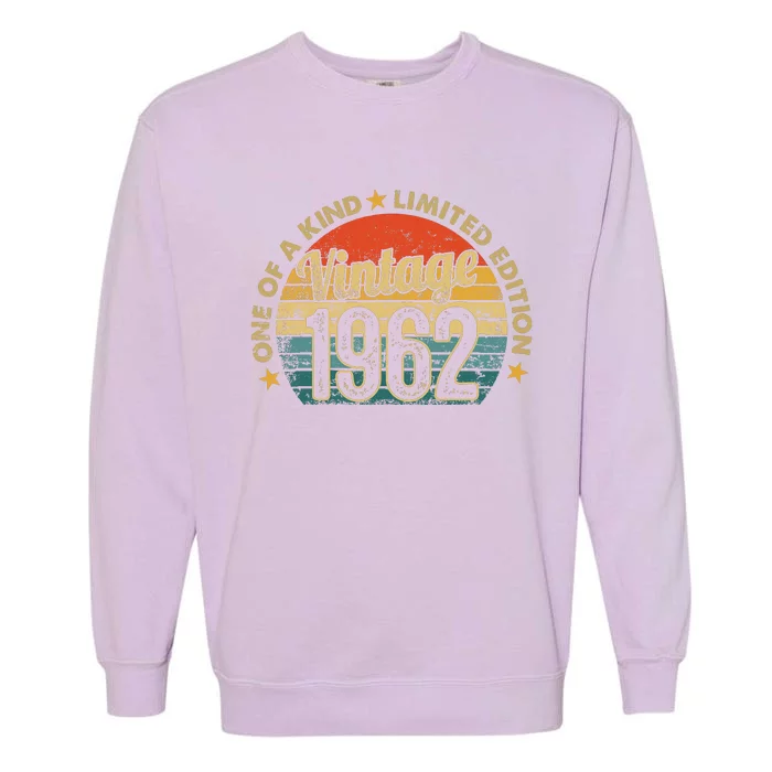 60 Years Old Vintage 1962 Limited Edition 60th Garment-Dyed Sweatshirt