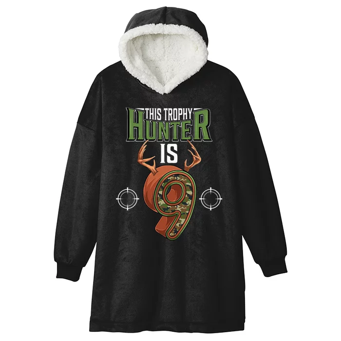 9 Year Old Hunting 9th Birthday Party Deer Hunter Hooded Wearable Blanket