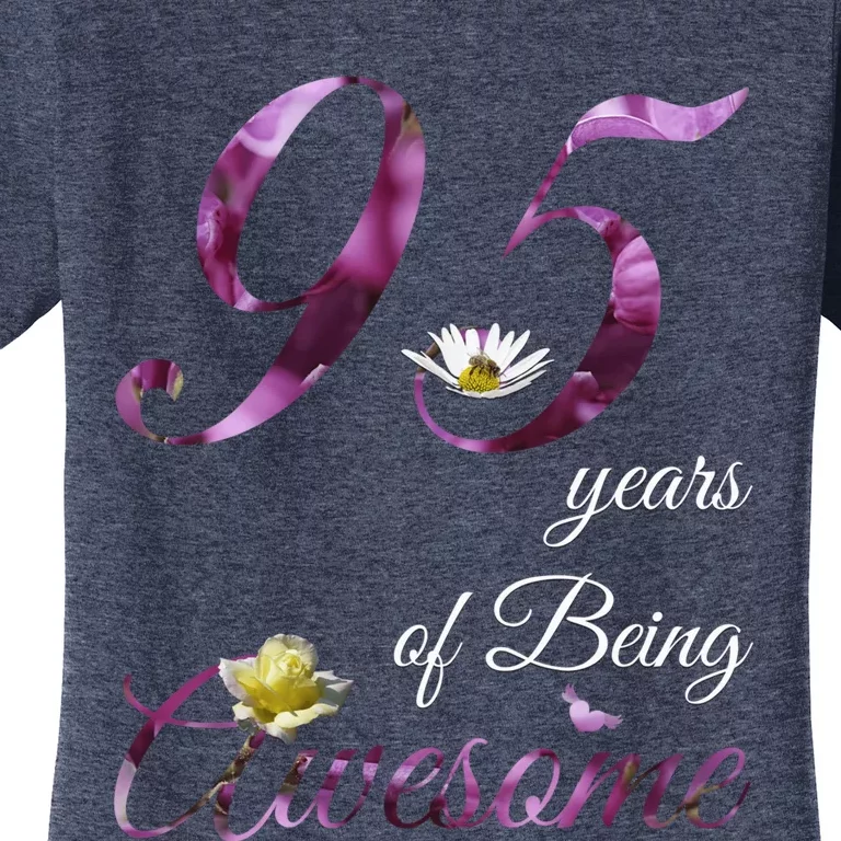 95 Year Old Shirt Awesome Floral 1928 95th Birthday Present Gift Women's T-Shirt