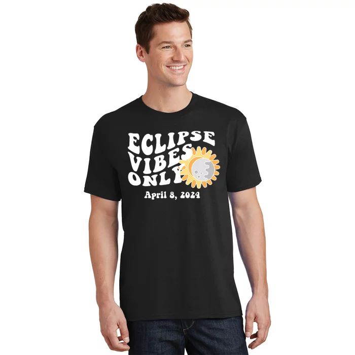 April 8 2024 Eclipse Vibes Only Cute Retro Solar Eclipse T-Shirt