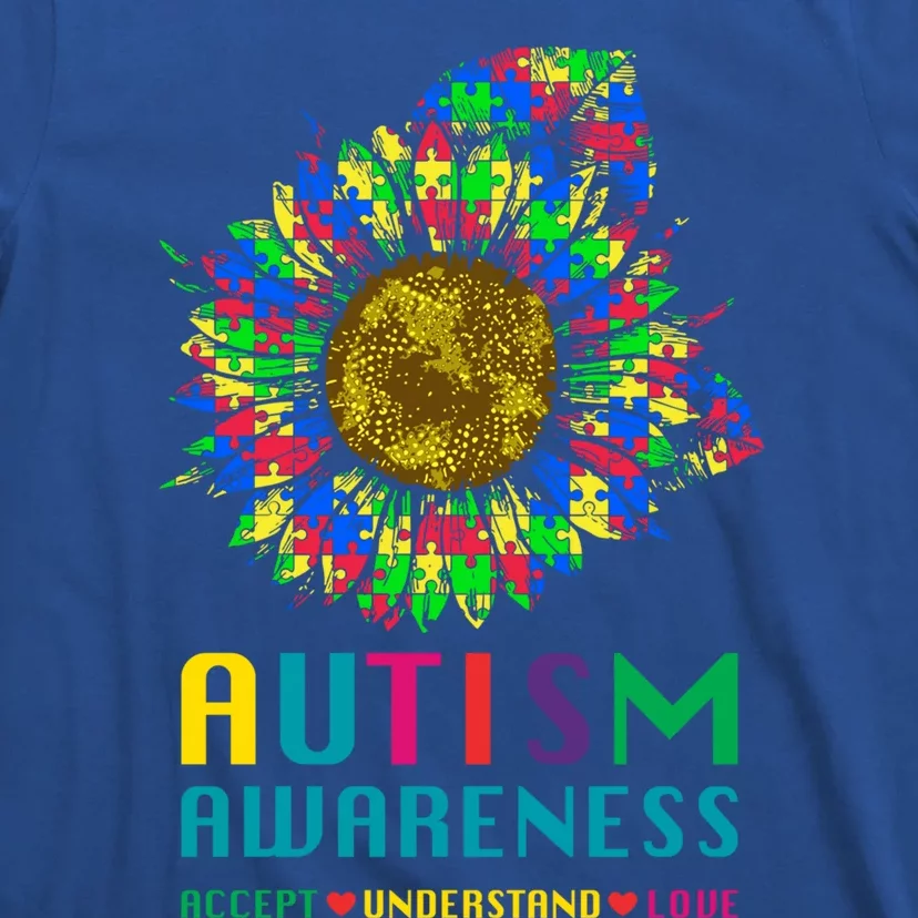 Autism Awareness Accept Understand Love Puzzle Autism Mom Gift T-Shirt