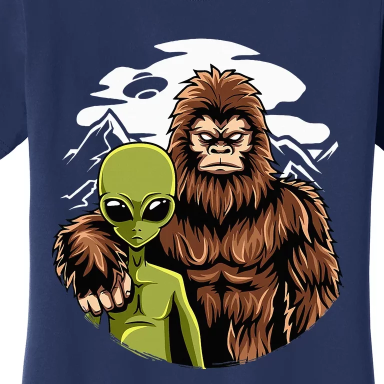 Alien And Bigfoot UFO Abduction Believer Women's T-Shirt