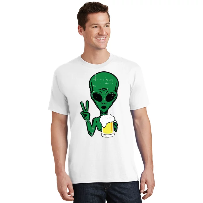 Area51 Alien Beer Peace Sign Lazy Drinking Halloween Gift T-Shirt