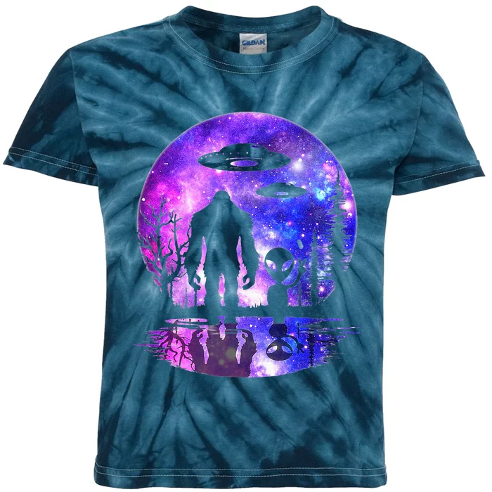 Alien And Bigfoot Full Moon Sasquatch UFO Kids Tie-Dye T-Shirt