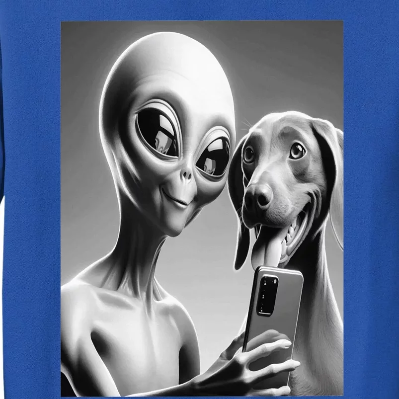 Alien And Dog Selfie Together Tall Sweatshirt