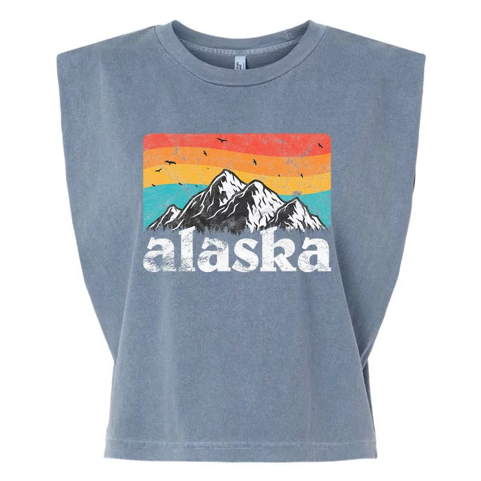 Alaska AK Retro 70s 80s Mountains Nature Distressed Garment-Dyed Women's Muscle Tee