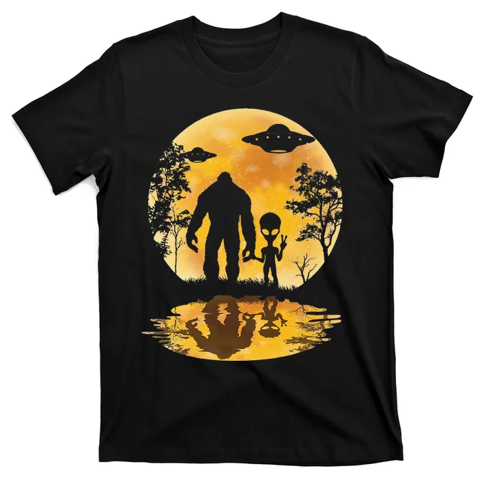 Alien Bigfoot Moon Sasquatch UFO Extraterrestrial T-Shirt