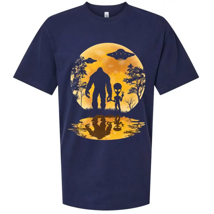 Alien Bigfoot Moon Sasquatch Ufo Extraterrestrial Sueded Cloud Jersey T-Shirt