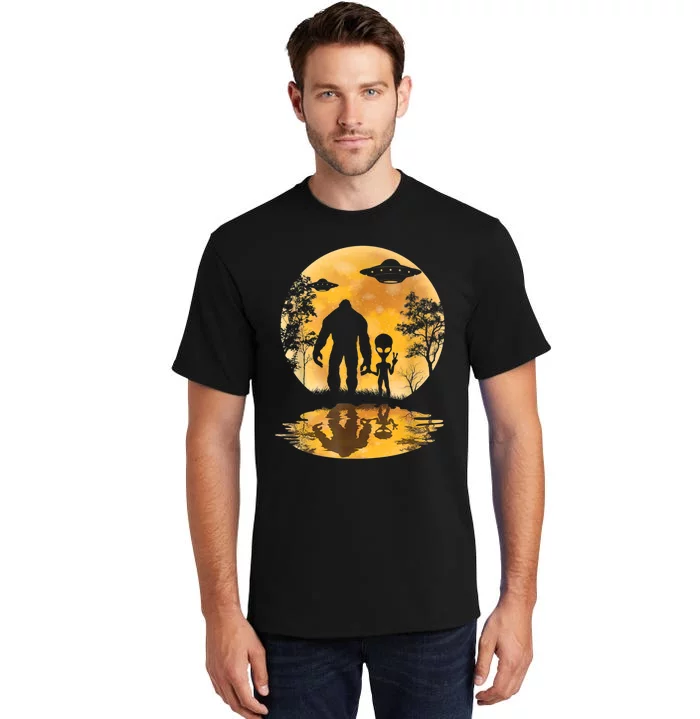 Alien Bigfoot Moon Sasquatch UFO Extraterrestrial Men Women Tall T-Shirt