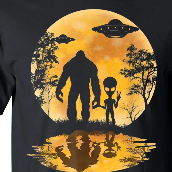 Alien Bigfoot Moon Sasquatch UFO Extraterrestrial Men Women Tall T-Shirt