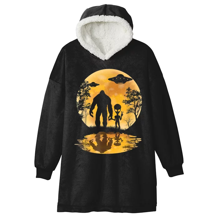 Alien Bigfoot Moon Sasquatch UFO Extraterrestrial Men Women Hooded Wearable Blanket