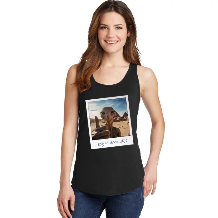 Aliens Building Pyramids Ufo Conspiracy Theory Sarcasm Ladies Essential Tank