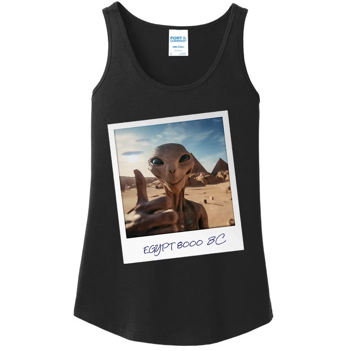 Aliens Building Pyramids Ufo Conspiracy Theory Sarcasm Ladies Essential Tank