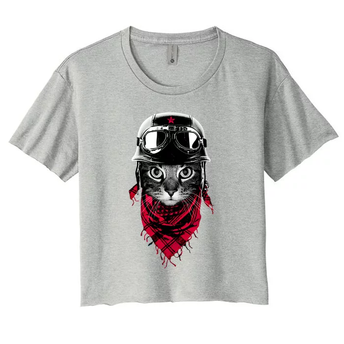 Adventurer Cat Women's Crop Top Tee