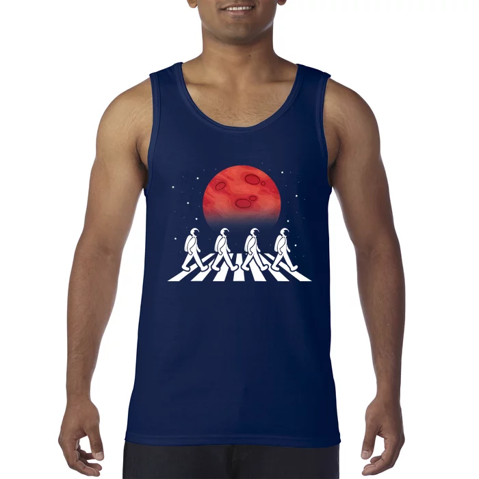 Astronaut Crossing Road Mars Planet Cosmonaut Spaceman Tank Top