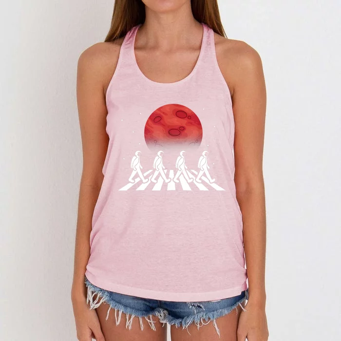 Astronaut Crossing Road Mars Planet Cosmonaut Spaceman Women's Knotted Racerback Tank