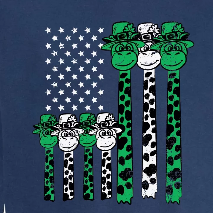 American Flag Giraffe St Patricks Day Funny Animal Shamrock Garment-Dyed Sweatshirt