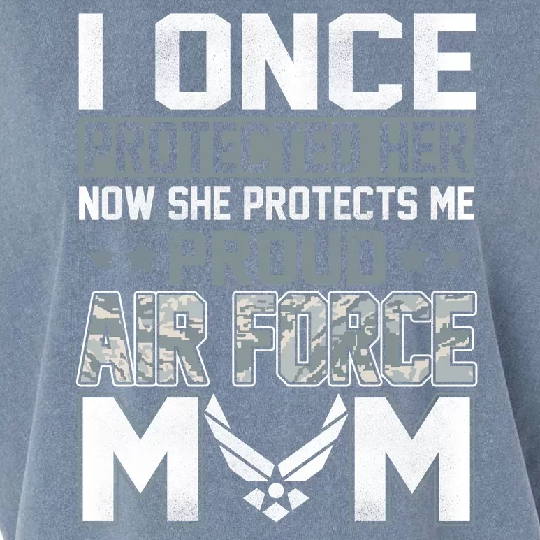 Air Force Mom I ONCE PROTECTED Her NOW SHE PROTECTS ME Garment-Dyed Women's Muscle Tee