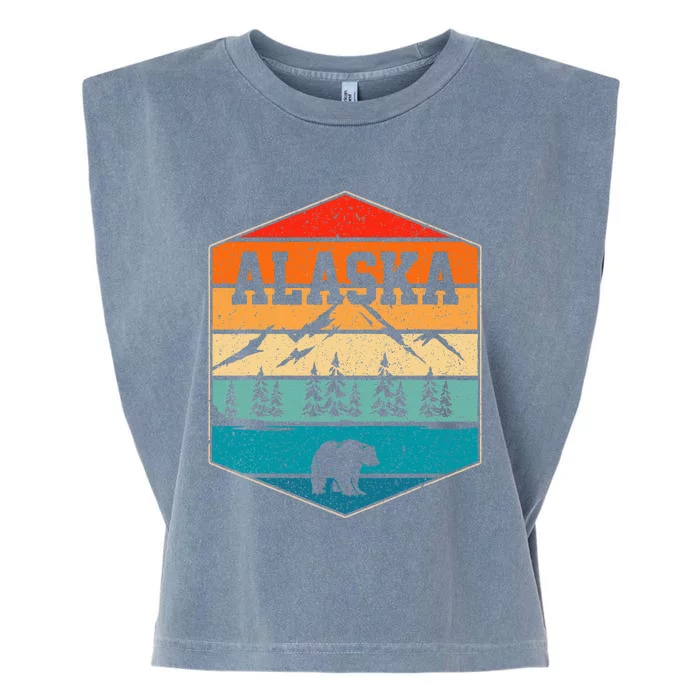 Alaskan Glacier Mountains Landscape Bear Animal Retro Alaska Garment-Dyed Women's Muscle Tee