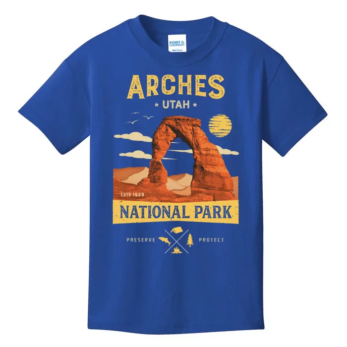 Arches Gift National Park Delicate Arch Vintage Gift Kids T-Shirt