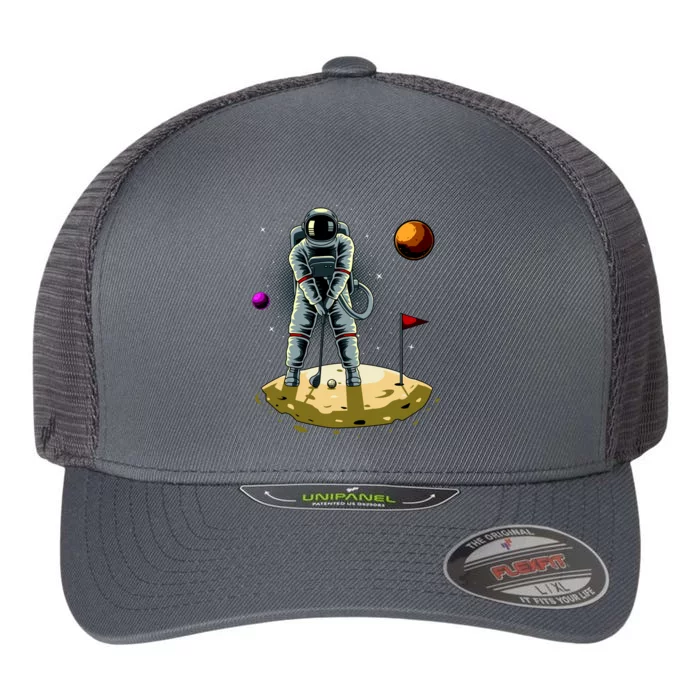 Astronaut Golfing On The Moon Funny Golf Lovers Flexfit Unipanel Trucker Cap