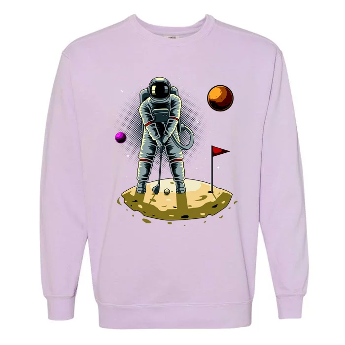 Astronaut Golfing On The Moon Funny Golf Lovers Garment-Dyed Sweatshirt