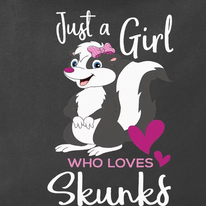 A Girl Who Loves Skunks Skunk Lover Zookeeper Zoologist Zip Tote Bag