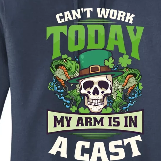 Arm Is In A Cast Design St Patricks Fishing Gift Women's Pullover Hoodie