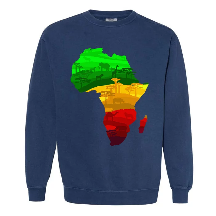 Africa Map Green Yellow Red Proud African Pride Juneteenth Garment-Dyed Sweatshirt