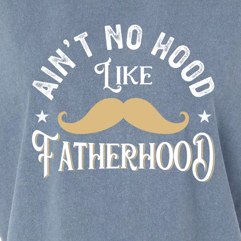 Ain't No Hood Like Fatherhood Happy Father's Day Daughter Gift Garment-Dyed Women's Muscle Tee