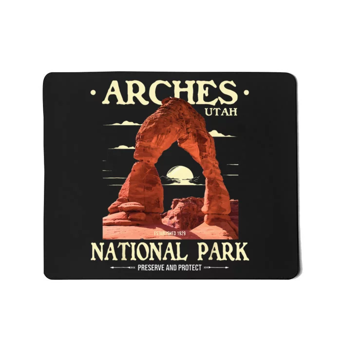 Arches National Park Retro Hiking & Camping Lover Mousepad