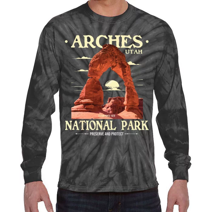 Arches National Park Retro Hiking & Camping Lover Tie-Dye Long Sleeve Shirt