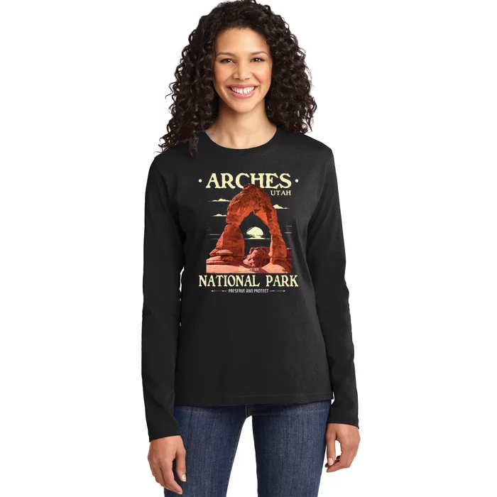 Arches National Park Retro Hiking & Camping Lover Ladies Long Sleeve Shirt