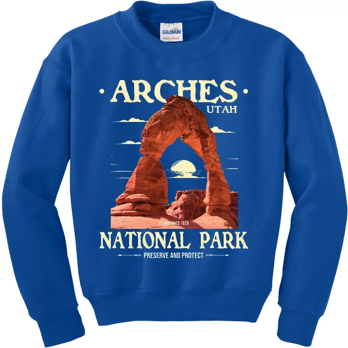 Arches National Park Retro Hiking & Camping Lover Kids Sweatshirt