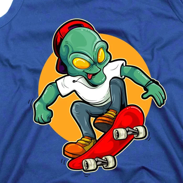 Alien Riding Skateboard Ufo Extraterrestrial Skateboarding Gift Tank Top